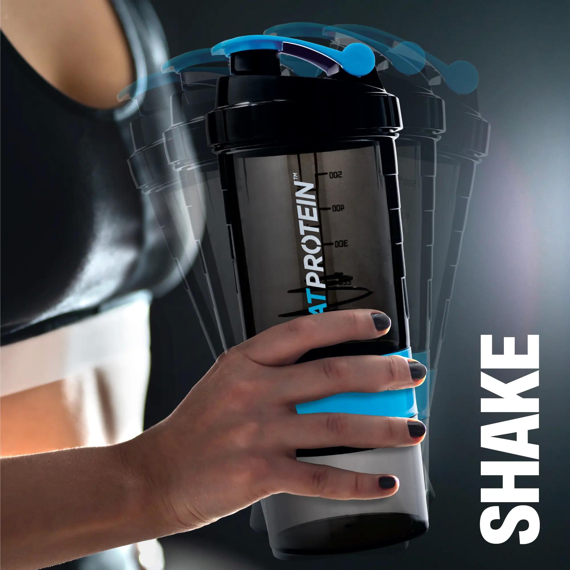 Protein Shaker Bottle 500ml/17oz - Black/Blue - Image 5