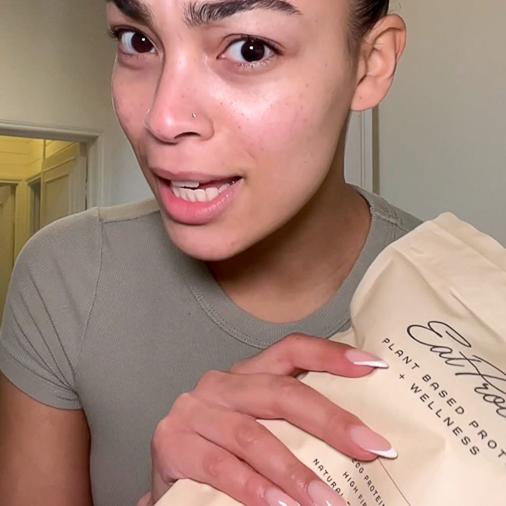 Customer with EatProtein Plant Protein bag