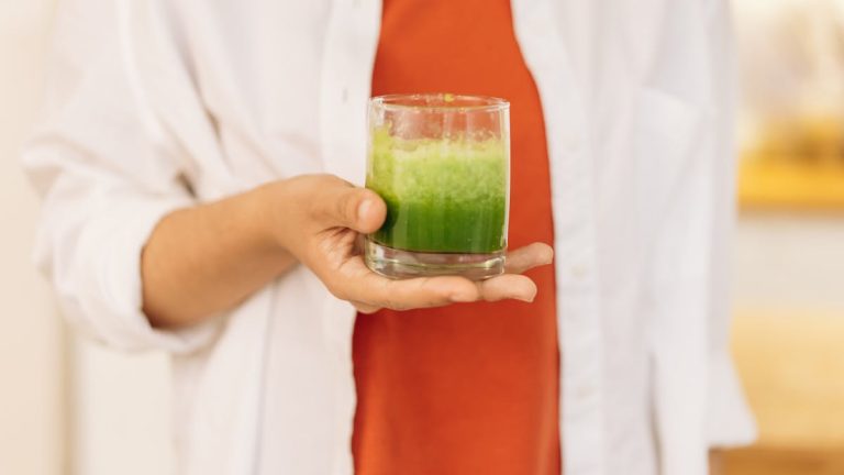 Pea Protein Side Effects: Bloating, Gas and How to Avoid Them
